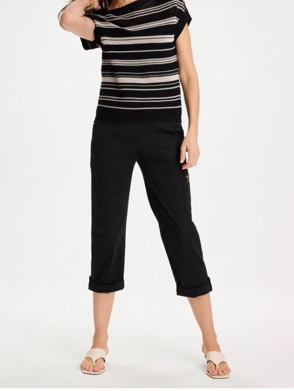 NWT Chico’s Poplin Capri Crop Fashion - Women | Ebony Black | Size 8